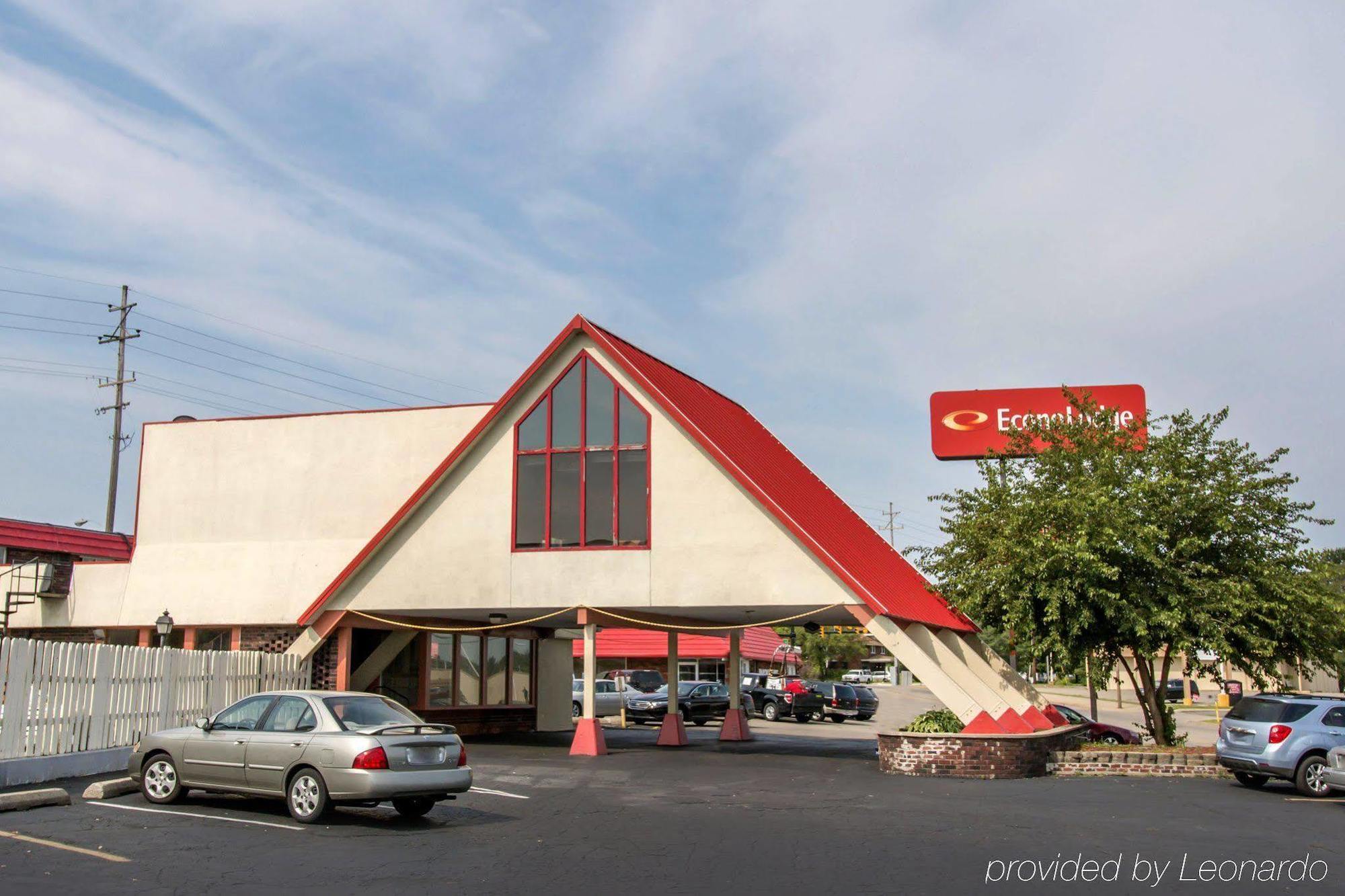 Econo Lodge Батл Крик Экстерьер фото