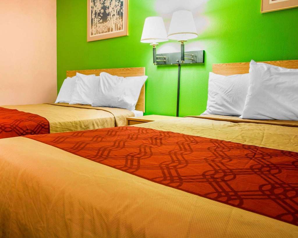 Econo Lodge Батл Крик Номер фото