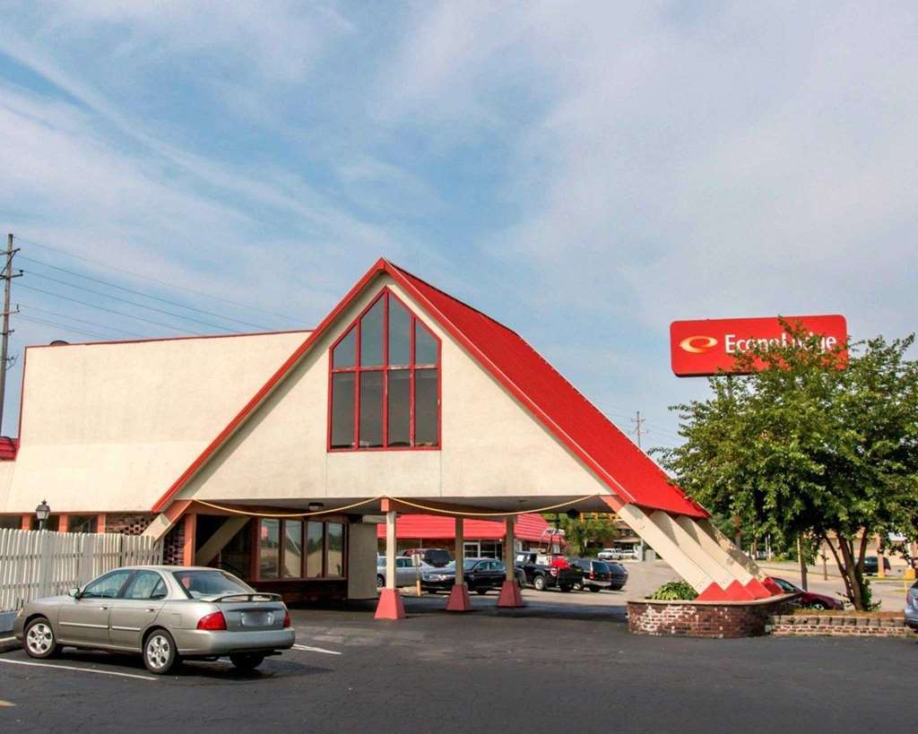 Econo Lodge Батл Крик Экстерьер фото